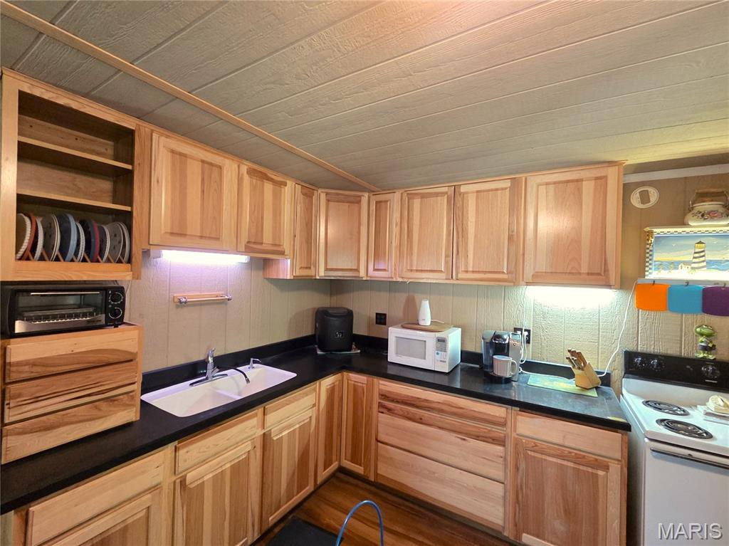 710 Tomahawk Trail Hermann, MO 65041 - Photo 6 of 31