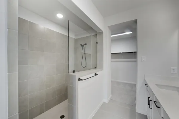 $3,100 | 13102 Verde Oaks Trail, Cypress, TX 77433