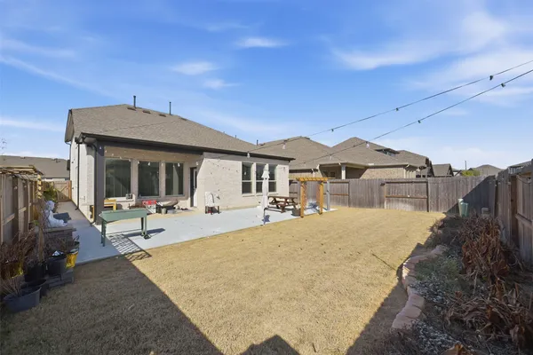 $3,100 | 13102 Verde Oaks Trail, Cypress, TX 77433