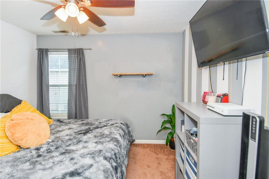 5803 Long Ridge Place Indianapolis, IN 46221 - Photo 19 of 32 Gallery Image 19