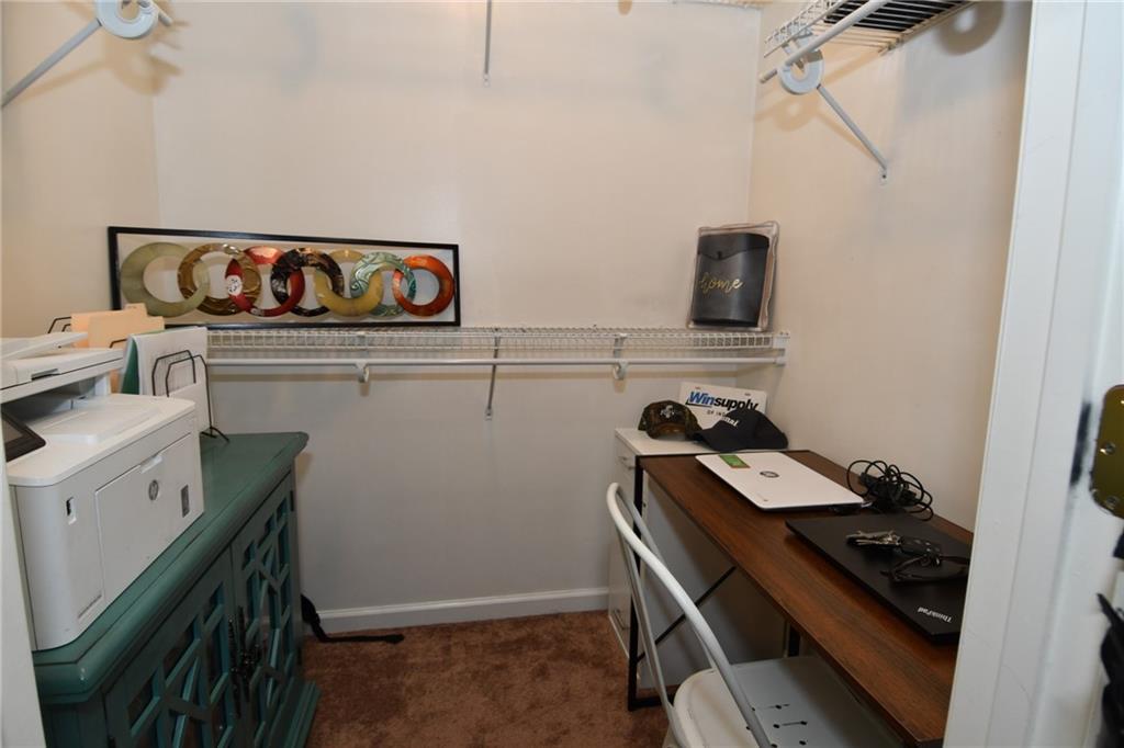 5803 Long Ridge Place Indianapolis, IN 46221 - Photo 22 of 32 Gallery Image 22