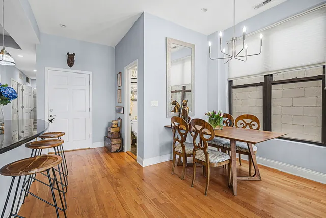 $3,500 | 1640 West Ohio Street, Unit 3, Chicago, IL 60622