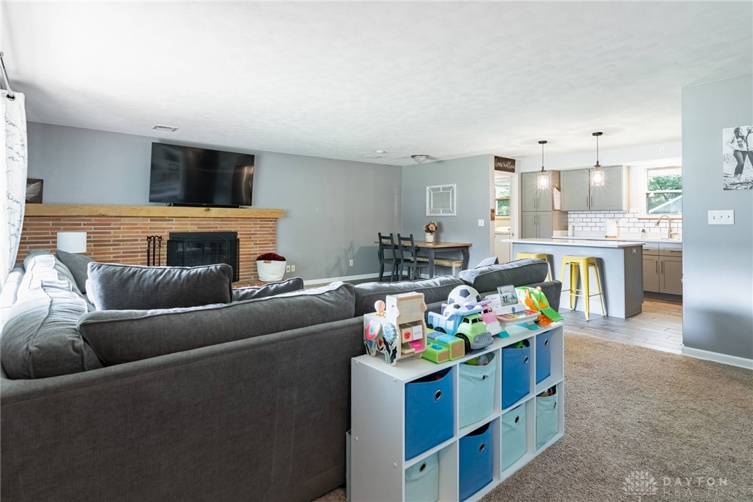 61 West Whipp Road Dayton, OH 45459 - Photo 4 of 31 Gallery Image 4