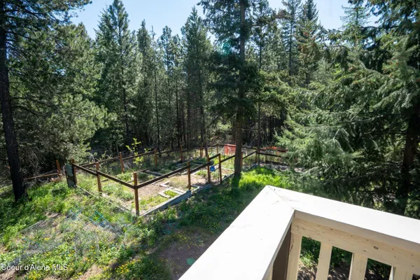 $675,000 | 450 Coyote Way, Bonners Ferry, ID 83805