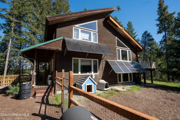 $675,000 | 450 Coyote Way, Bonners Ferry, ID 83805