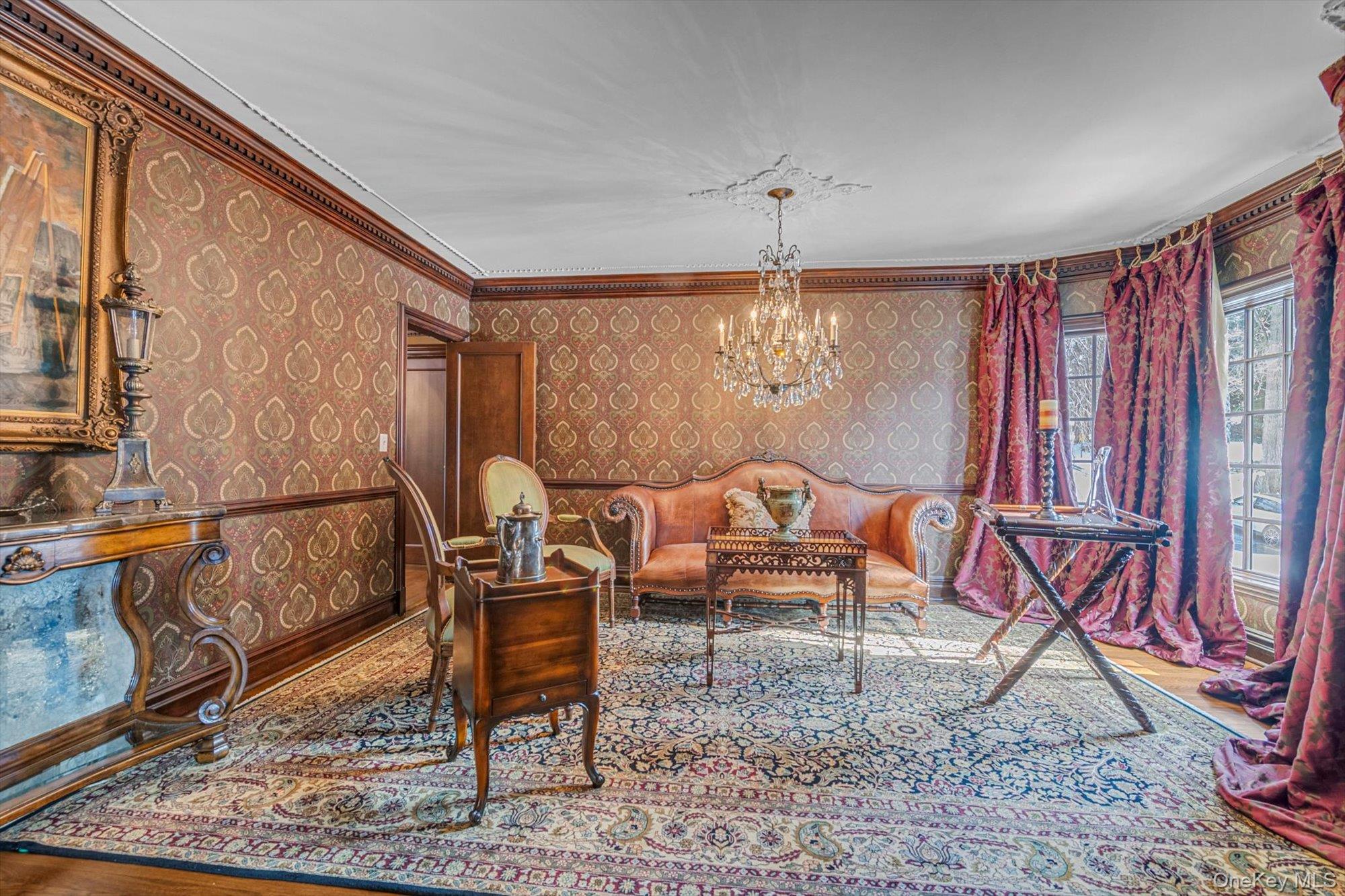 183 Mill Spring Road Manhasset, NY 11030 - Photo 12 of 32 Charming conversation room exudes warmth & character, perfect for intimate gatherings