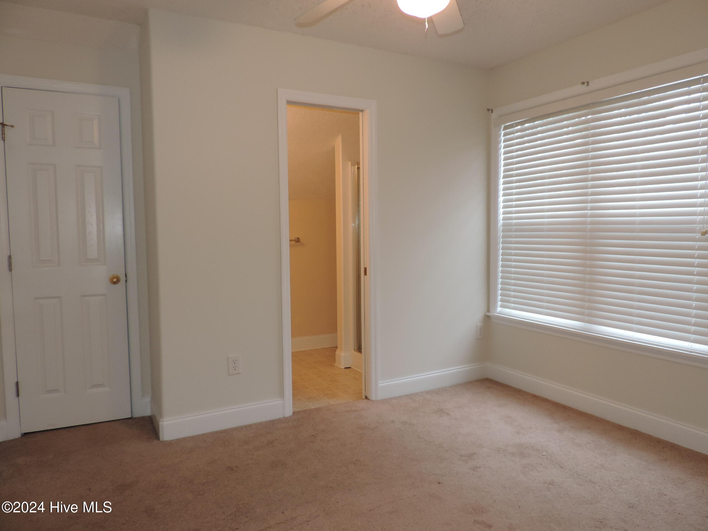 327 Neuchatel Road New Bern, NC 28562 - Photo 19 of 27 DSCN8660