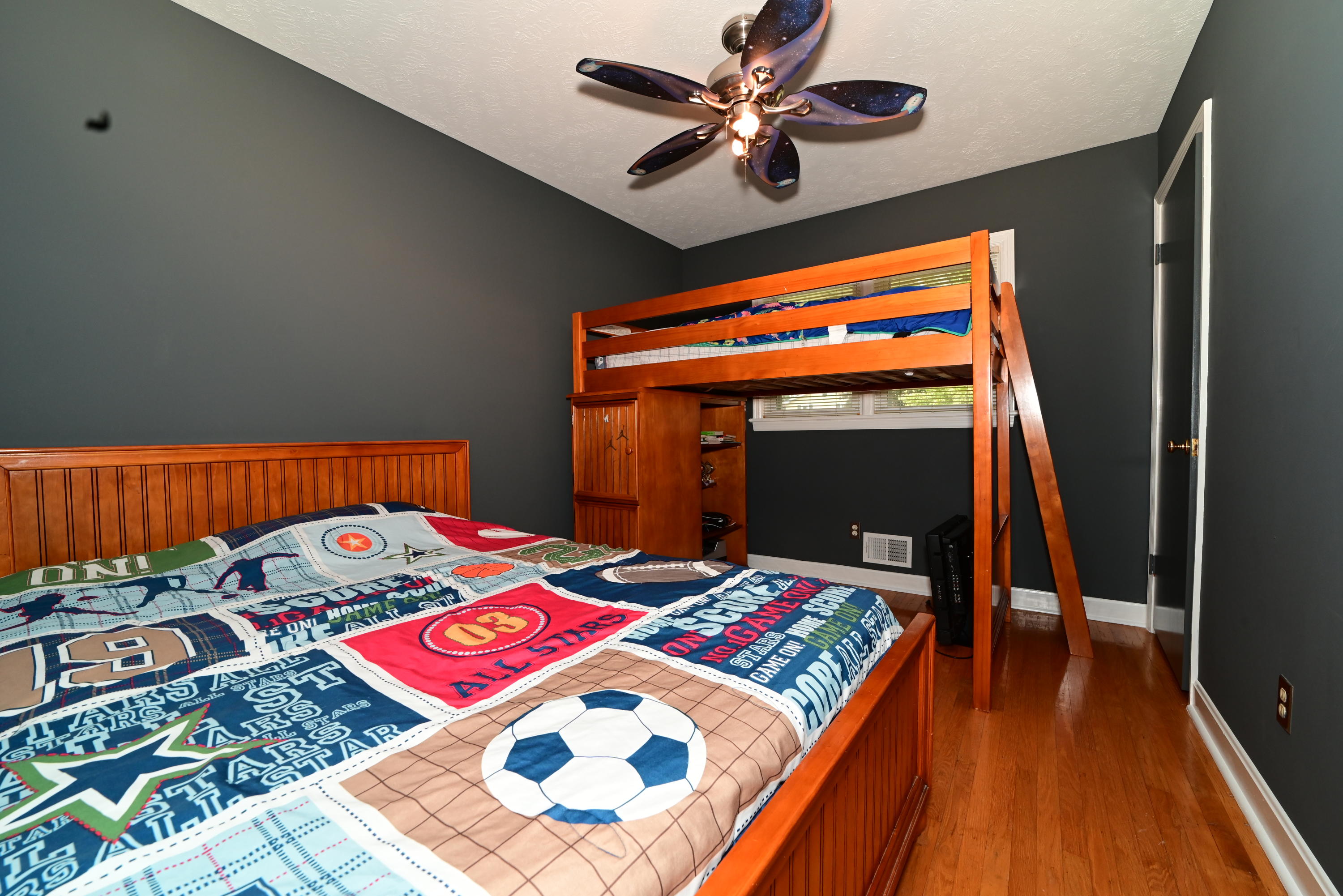 2012 Farnsley Road Louisville, KY 40216 - Photo 12 of 29 1stBR2