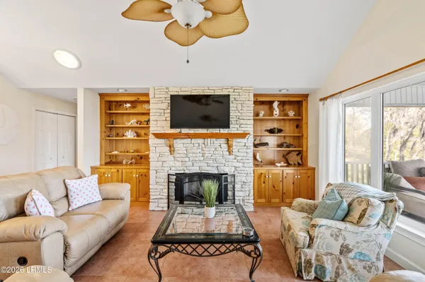 $1,189,000 | 28 Jeannine Court, Seabrook, SC 29940