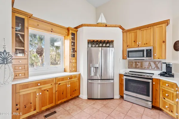 $1,189,000 | 28 Jeannine Court, Seabrook, SC 29940