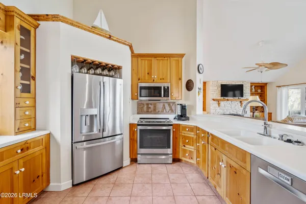 $1,189,000 | 28 Jeannine Court, Seabrook, SC 29940