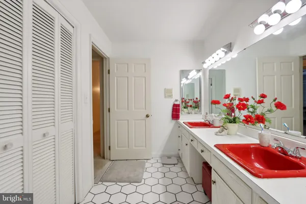 $739,900 | 1216 Forest Drive, Millville, NJ 08332