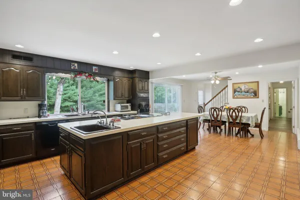 $739,900 | 1216 Forest Drive, Millville, NJ 08332