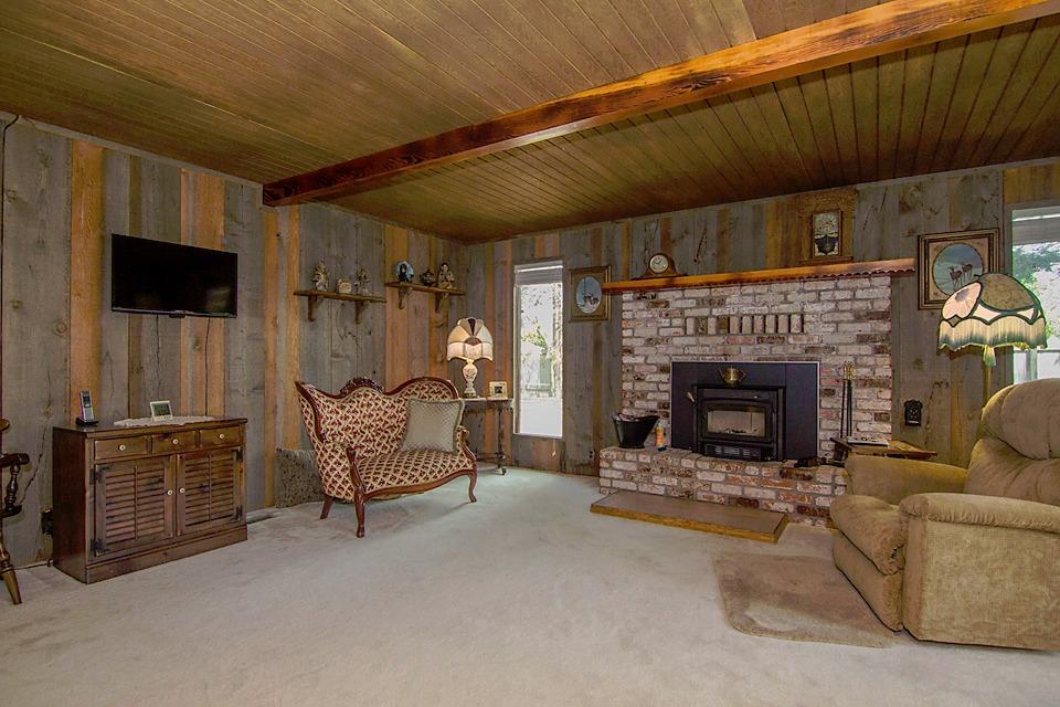 4481 Holland Loop Road Cave Junction, OR 97523 - Photo 17 of 35 Additional Photo