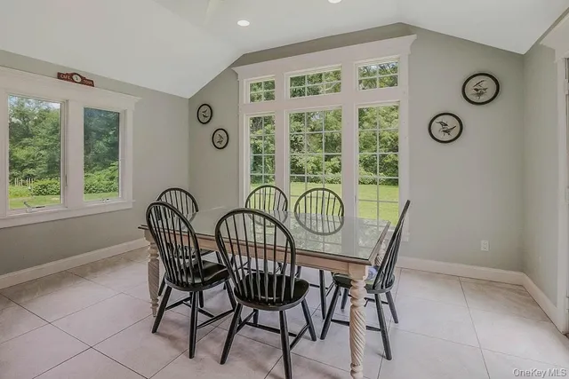 $1,998,000 | 47 Sherwood Gate, Oyster Bay, NY 11771