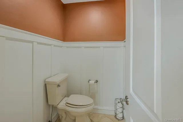 $1,998,000 | 47 Sherwood Gate, Oyster Bay, NY 11771