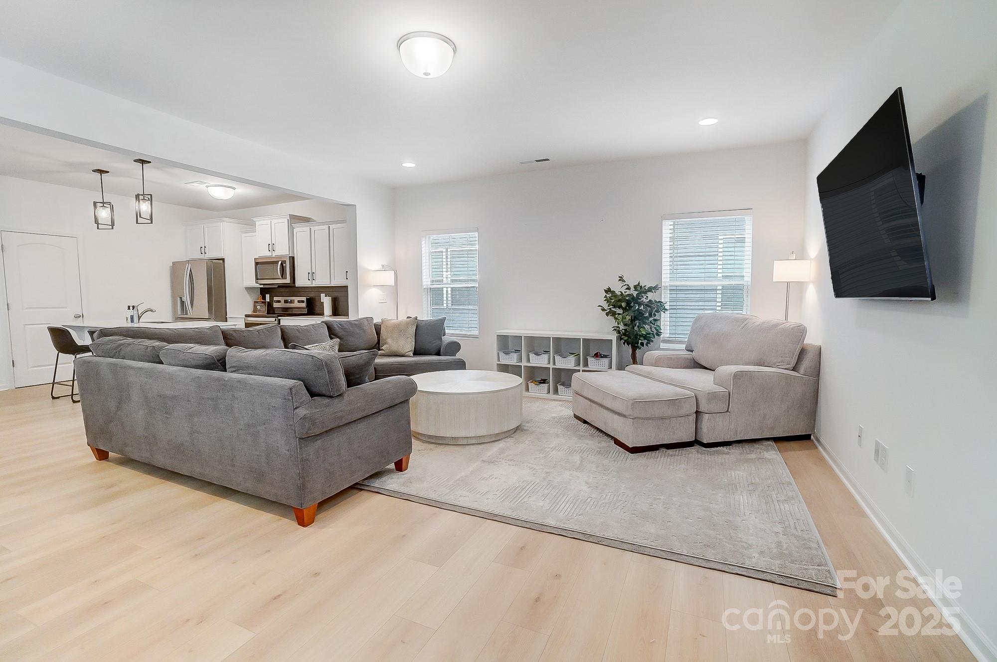 693 Candela Court York, SC 29745 - Photo 4 of 41