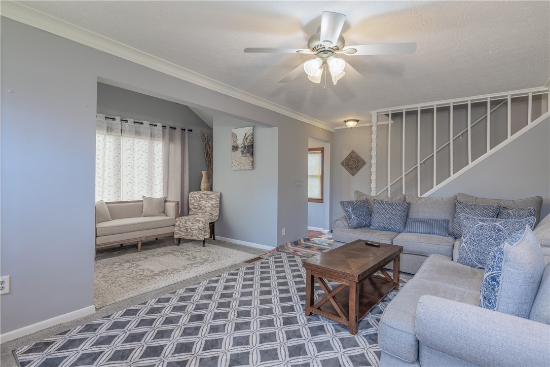 359 Bleacker Road Irondequoit, NY 14609 - Photo 11 of 30