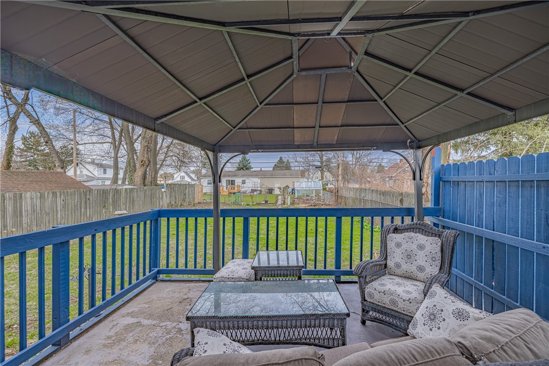 359 Bleacker Road Irondequoit, NY 14609 - Photo 27 of 30