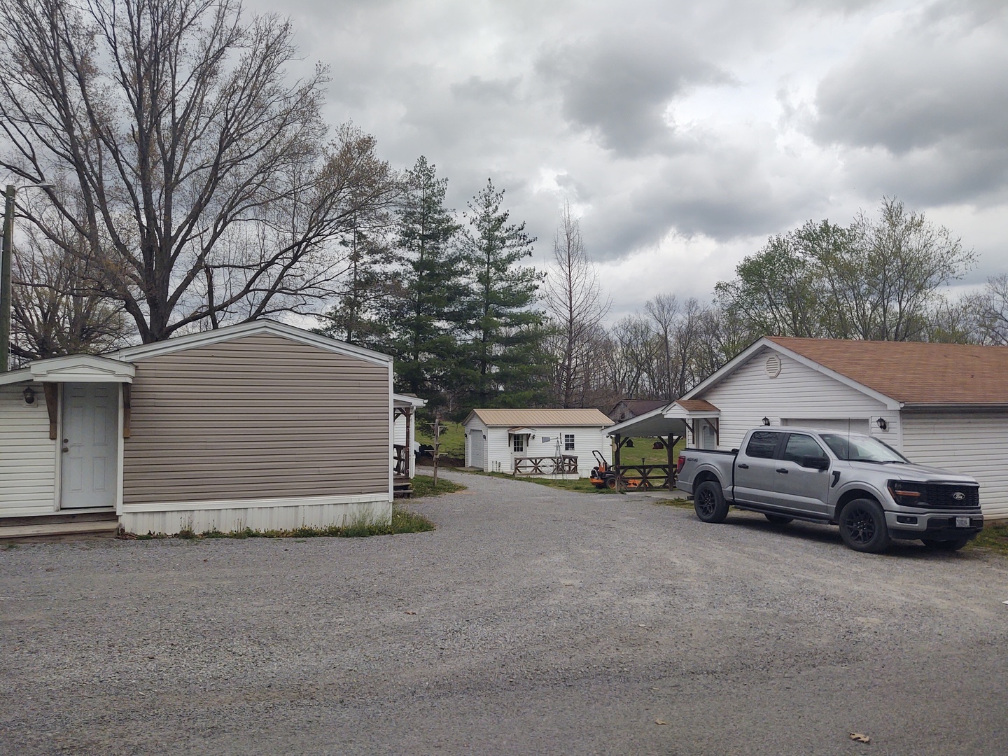 155 Shelby Road Vienna, IL 62995 - Photo 1 of 21