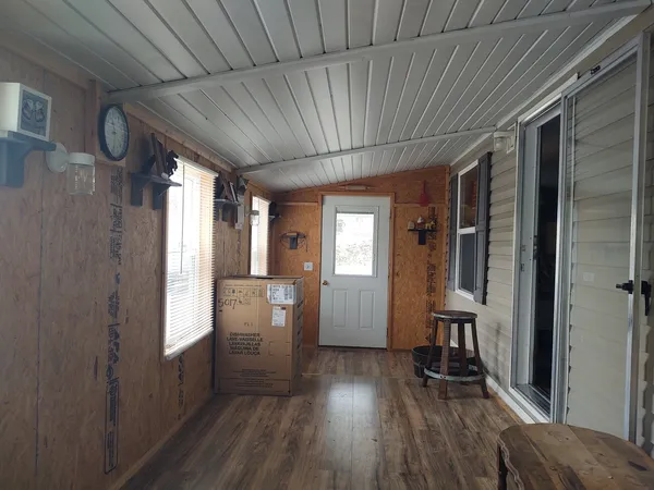 $130,000 | 155 Shelby Road, Vienna, IL 62995