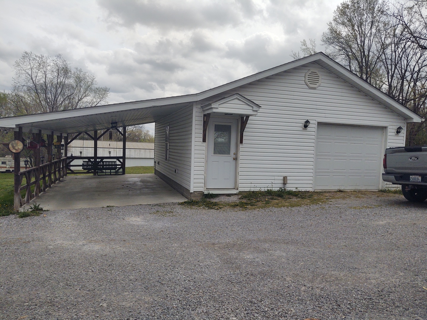 155 Shelby Road Vienna, IL 62995 - Photo 18 of 21