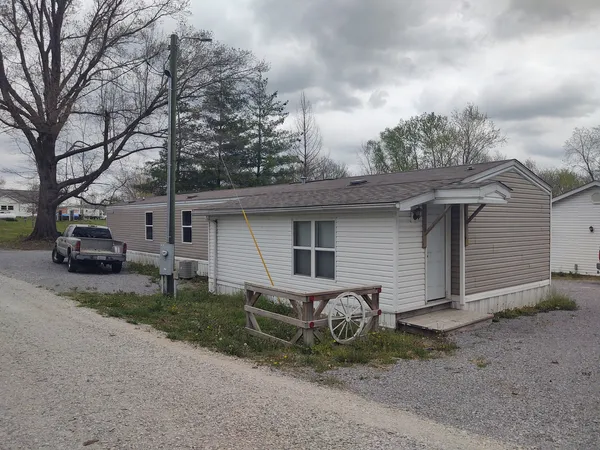$130,000 | 155 Shelby Road, Vienna, IL 62995