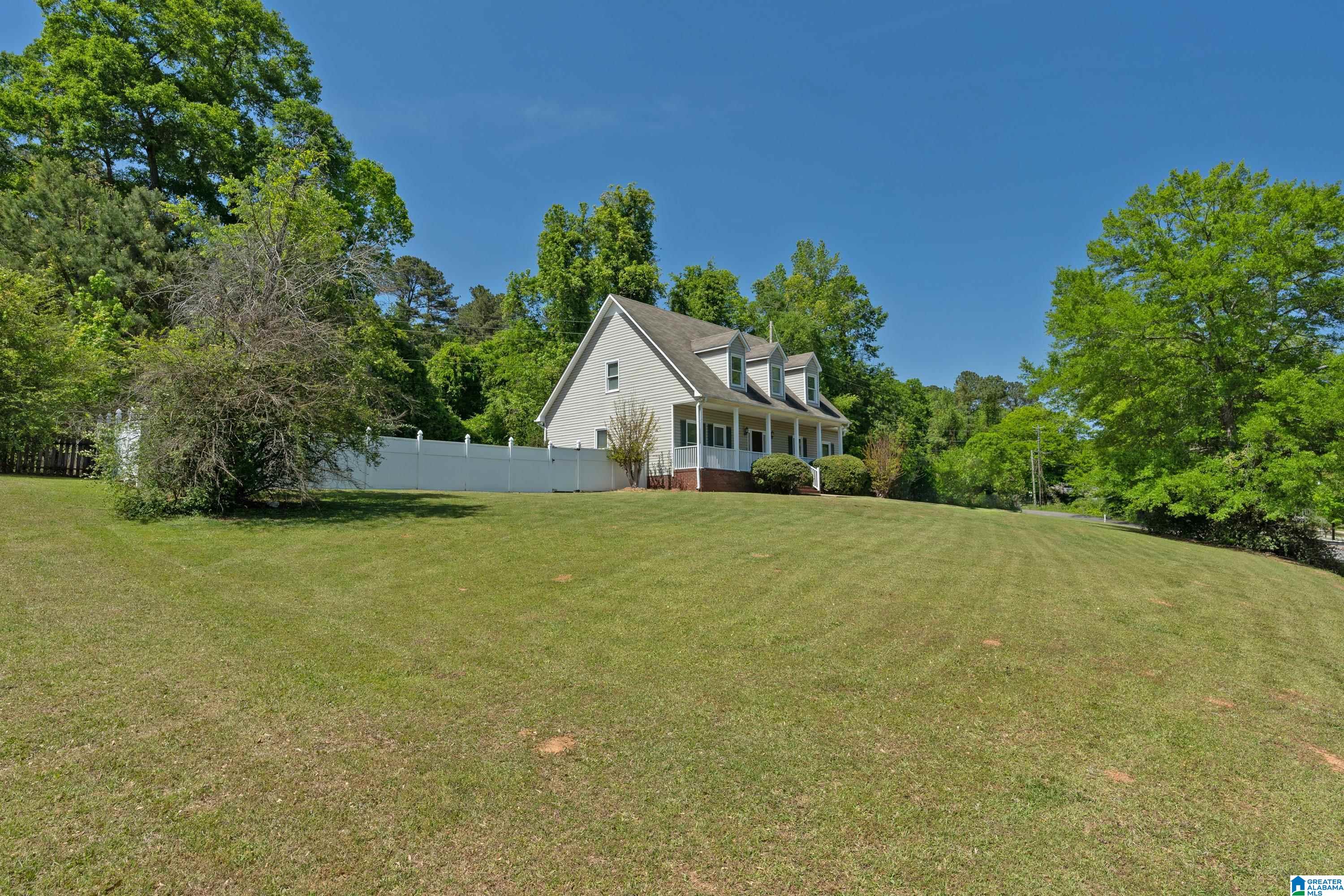 6536 Moss Rock Ridge Trussville, AL 35173 - Photo 2 of 34