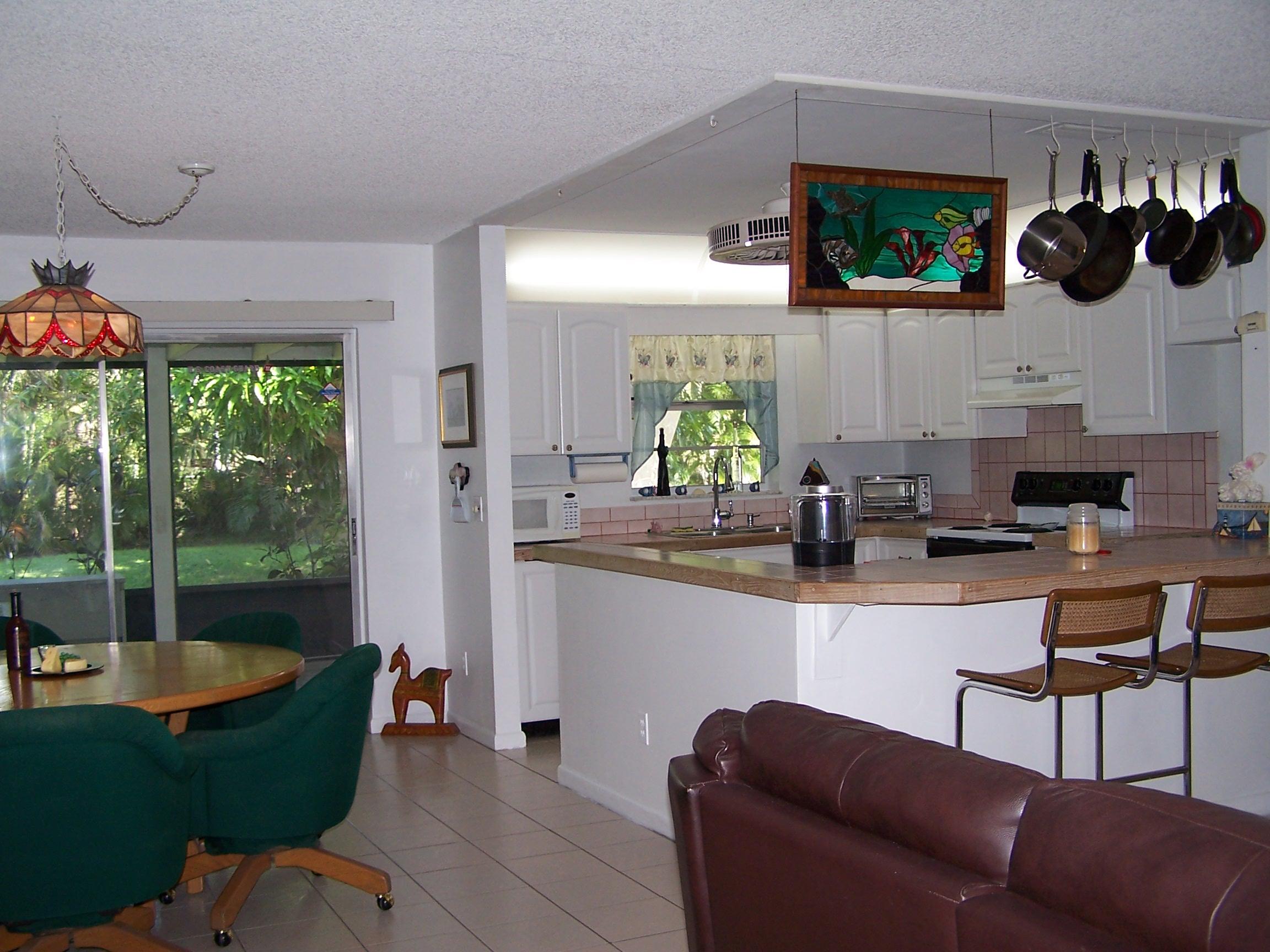 707 Southeast Alamanda Way Stuart, FL 34996 - Photo 15 of 31 100_3430