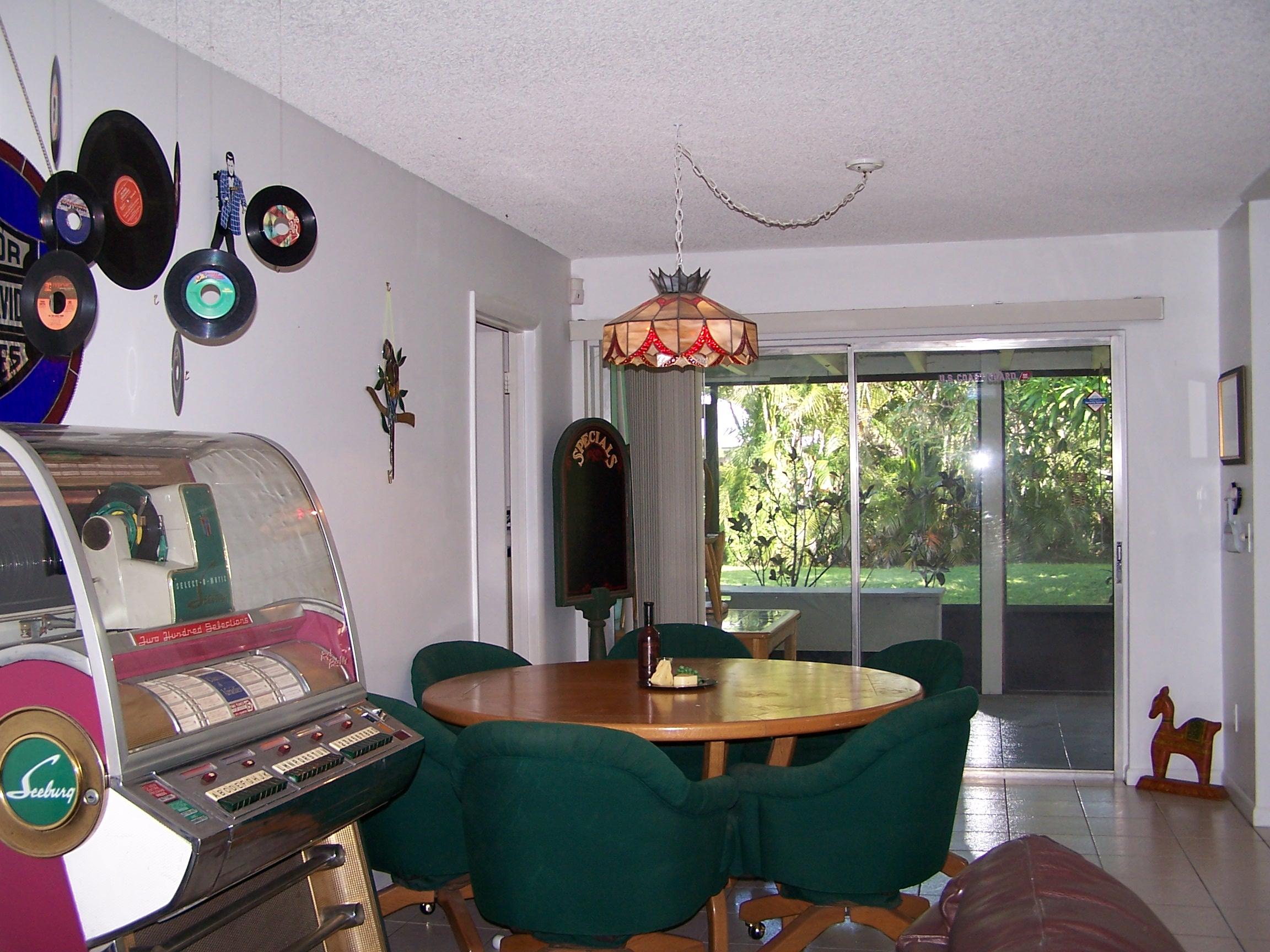 707 Southeast Alamanda Way Stuart, FL 34996 - Photo 17 of 31 100_3431