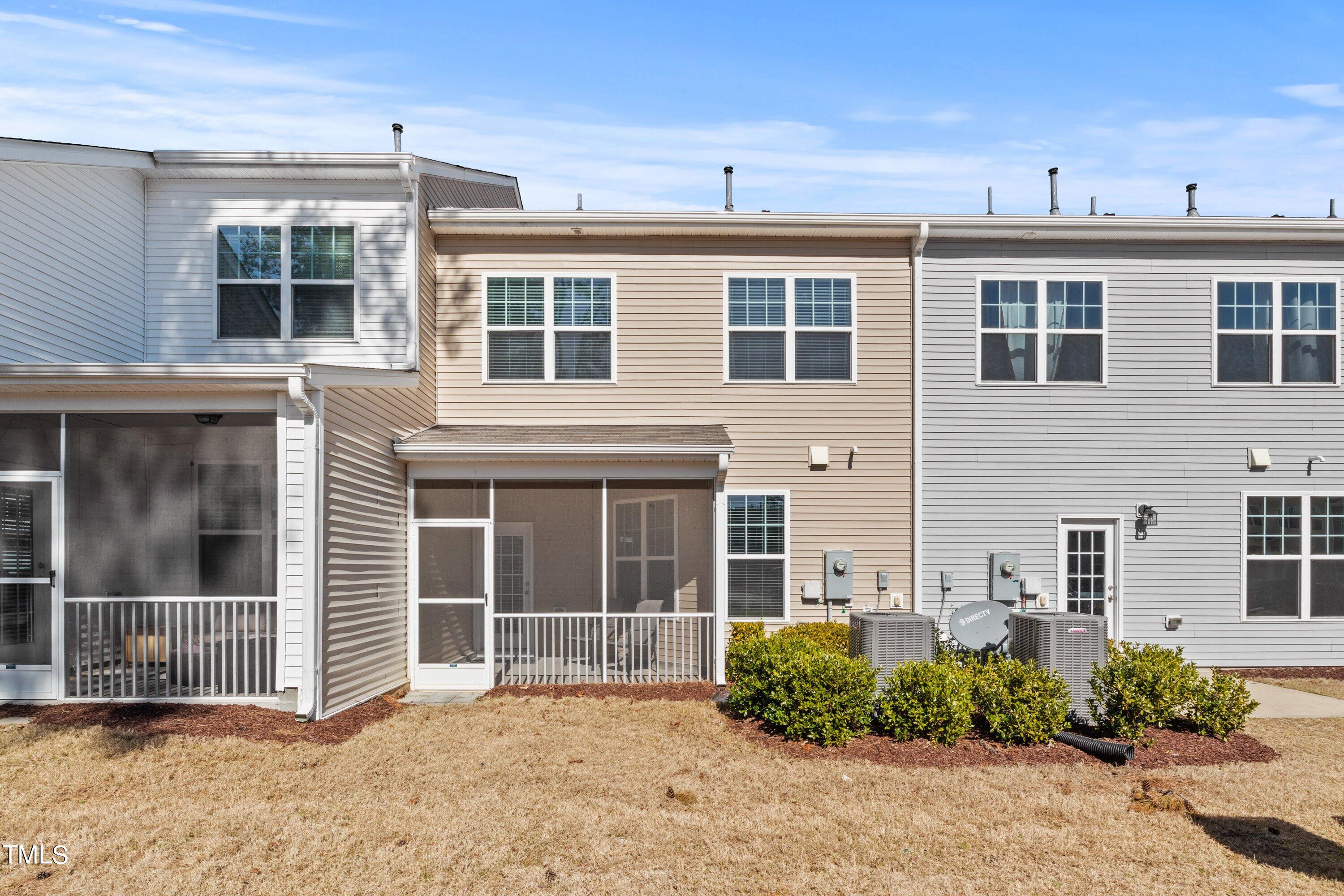 6102 Beale Loop Raleigh, NC 27616 - Photo 5 of 36 05-6102 Beale Loop C20240219_0031