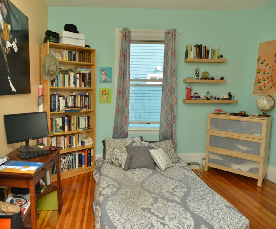 47 Montebello Road, Unit 3 Boston, MA 02130 - Photo 4 of 16 Gallery Image 4