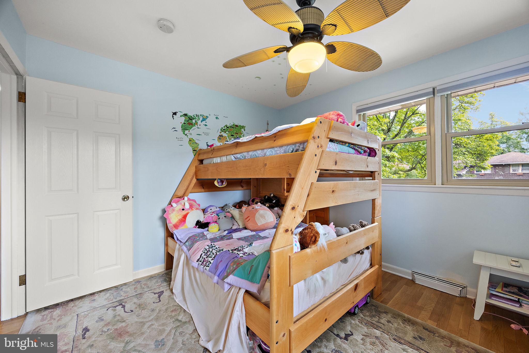 601 Riverview Road Claymont, DE 19703 - Photo 21 of 33 a bedroom with baby crib and a window