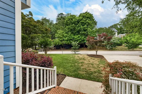 $695,000 | 8104 Knebworth Court, Raleigh, NC 27613