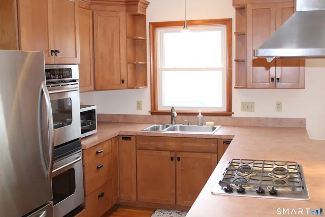 $2,200 | 14 Knollwood Drive, Clinton, CT 06413