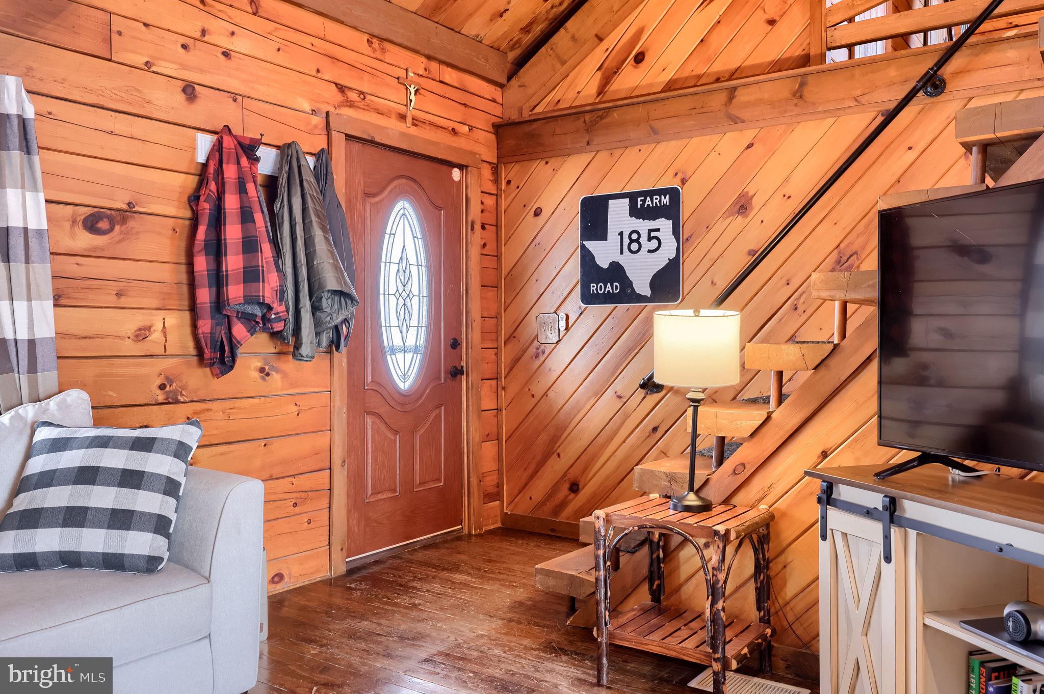 146 Oak Road Conestoga, PA 17516 - Photo 2 of 68