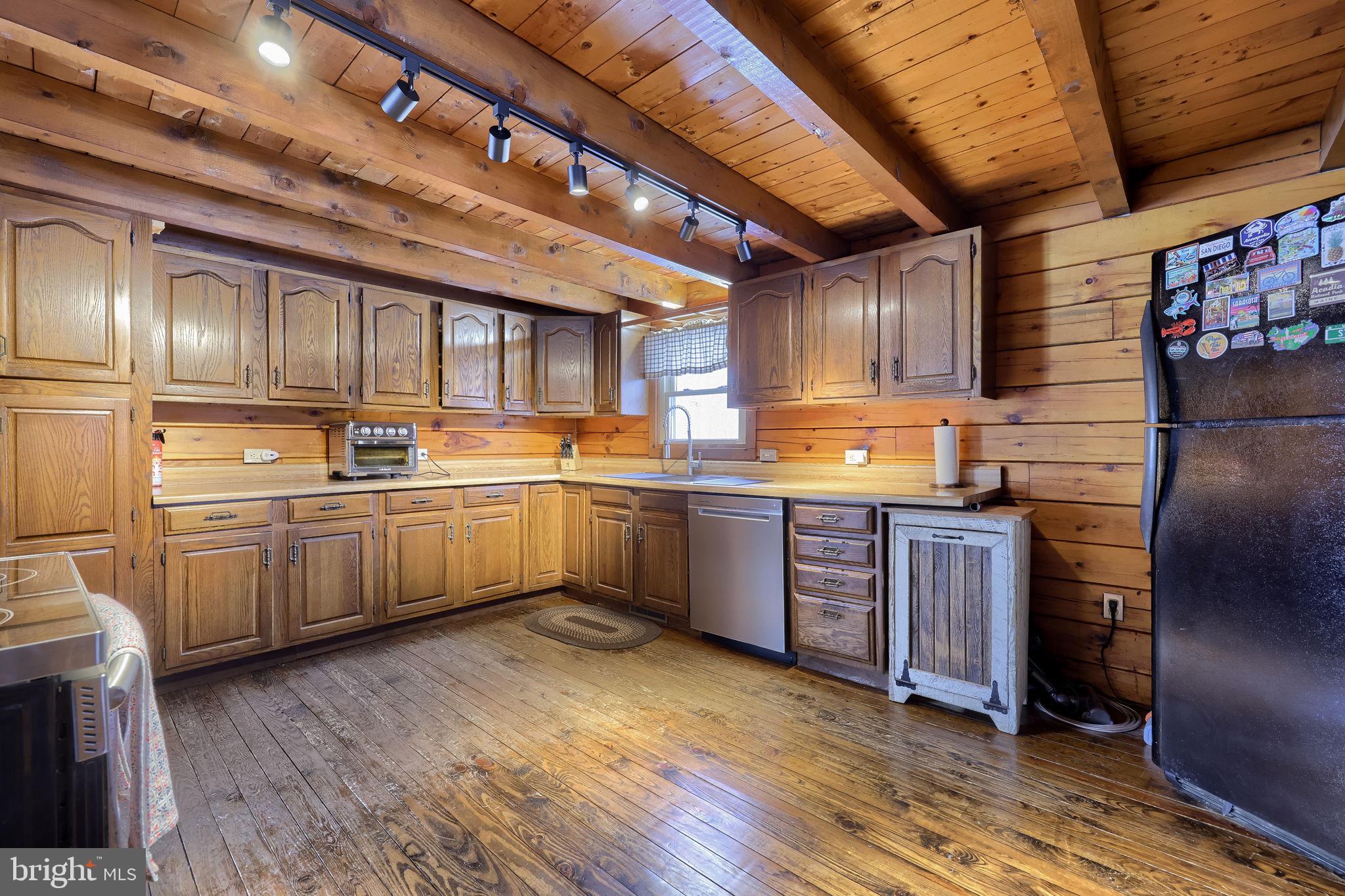 146 Oak Road Conestoga, PA 17516 - Photo 7 of 68