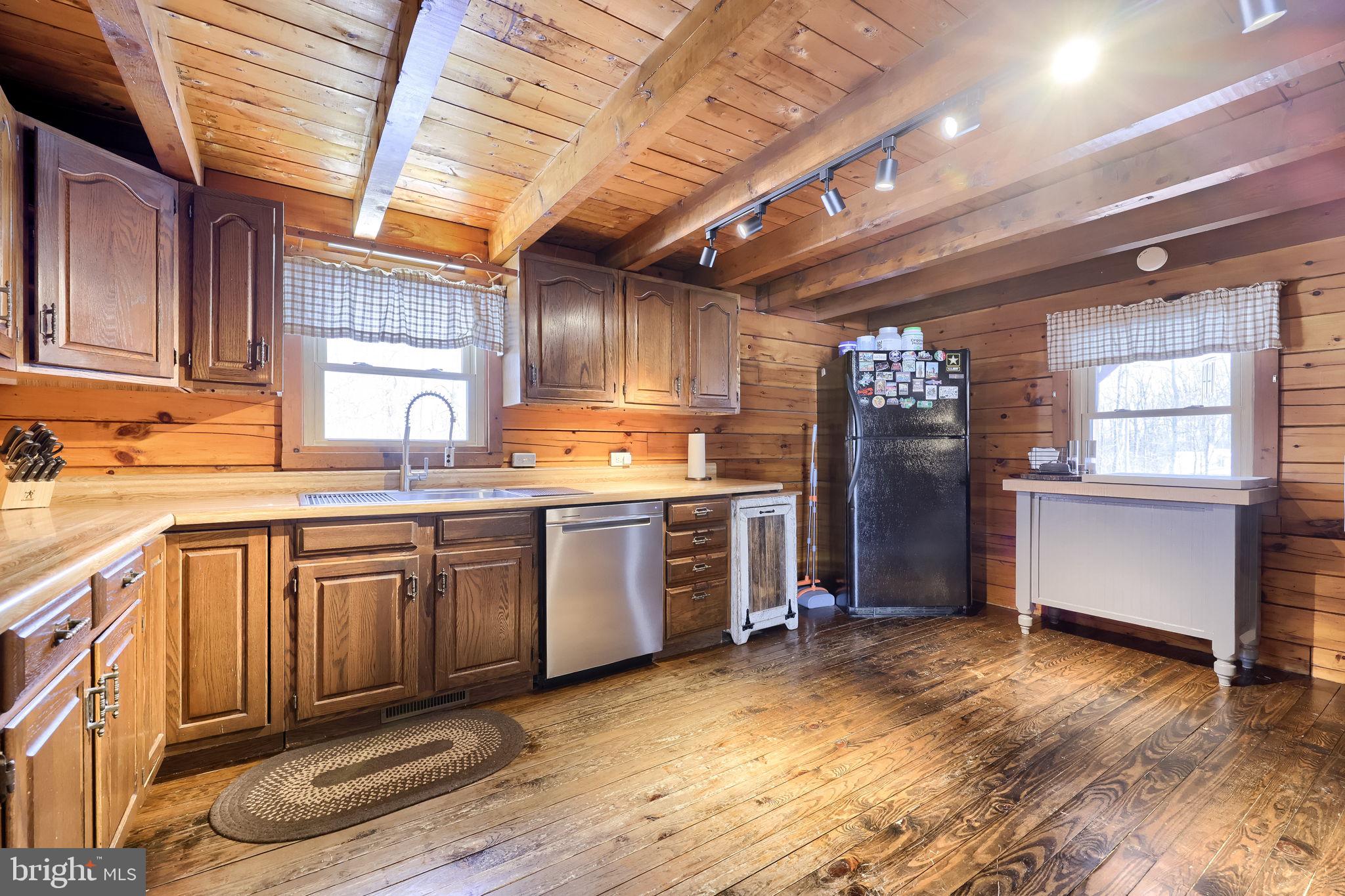 146 Oak Road Conestoga, PA 17516 - Photo 9 of 68