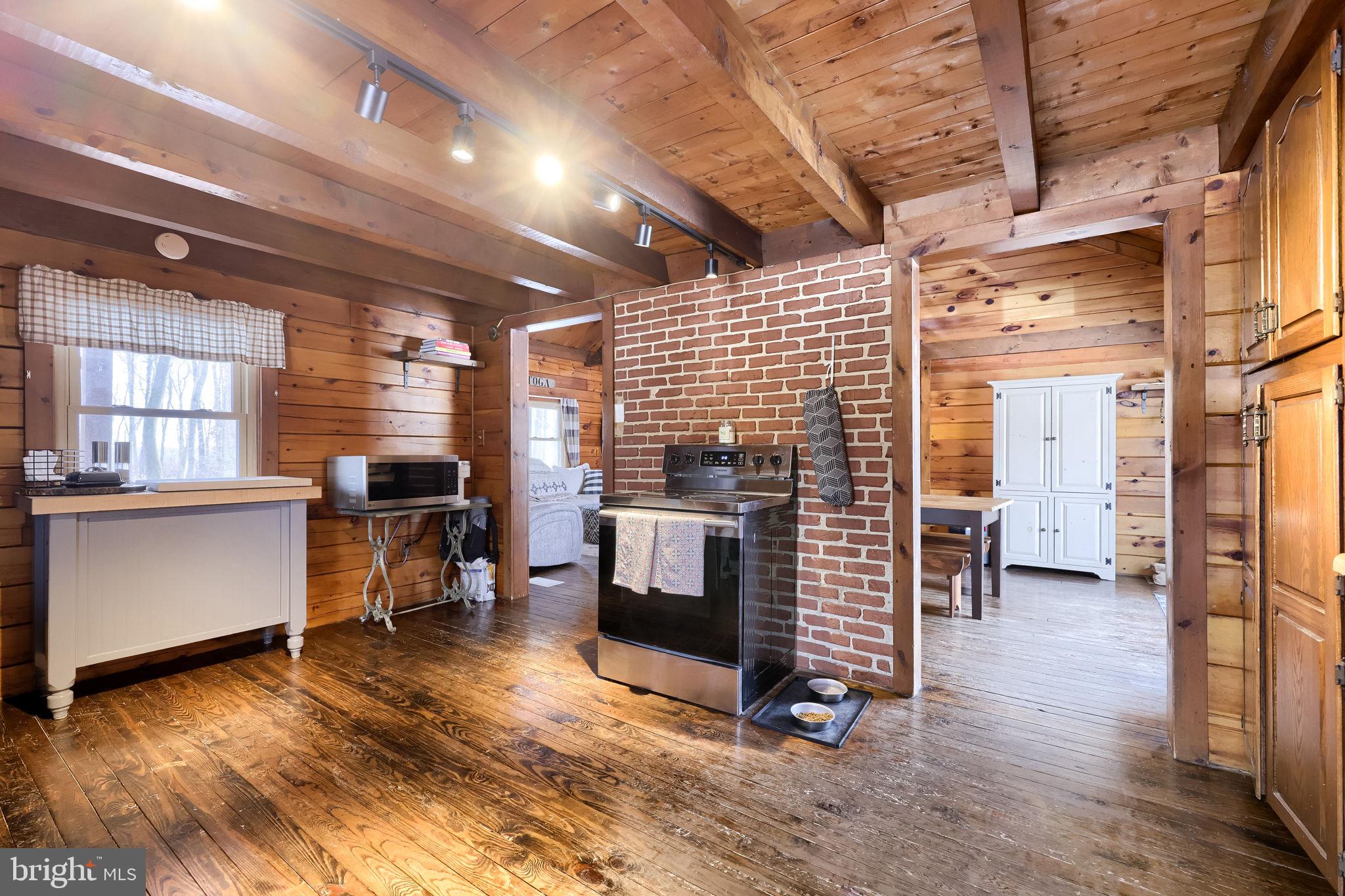 146 Oak Road Conestoga, PA 17516 - Photo 10 of 68