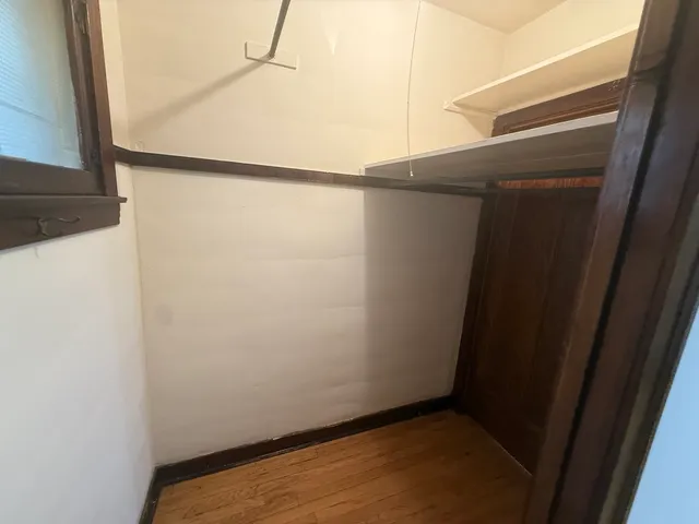 $1,050 | 3150 North Linder Avenue, Unit 1, Chicago, IL 60641