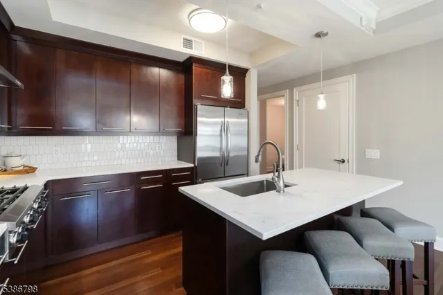 $699,000 | 40 Park Morristown Nj 07960, Unit 315, Morristown, NJ 07960