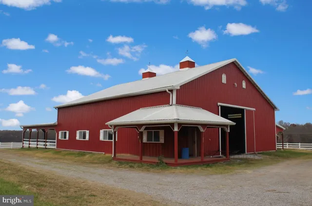 $1,975 | 1400 Lisburn Road, Wellsville, PA 17365