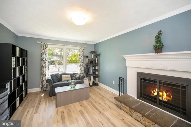 $374,900 | 26 Teton Drive, Fredericksburg, VA 22408