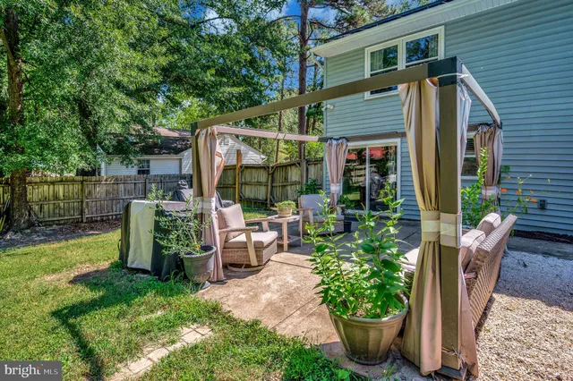 $374,900 | 26 Teton Drive, Fredericksburg, VA 22408