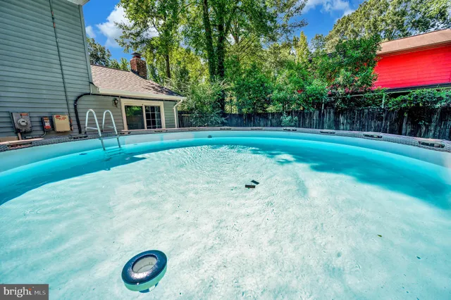 $374,900 | 26 Teton Drive, Fredericksburg, VA 22408