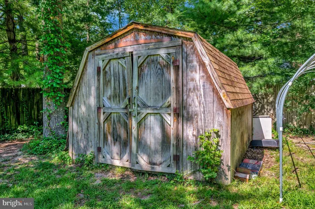 $374,900 | 26 Teton Drive, Fredericksburg, VA 22408