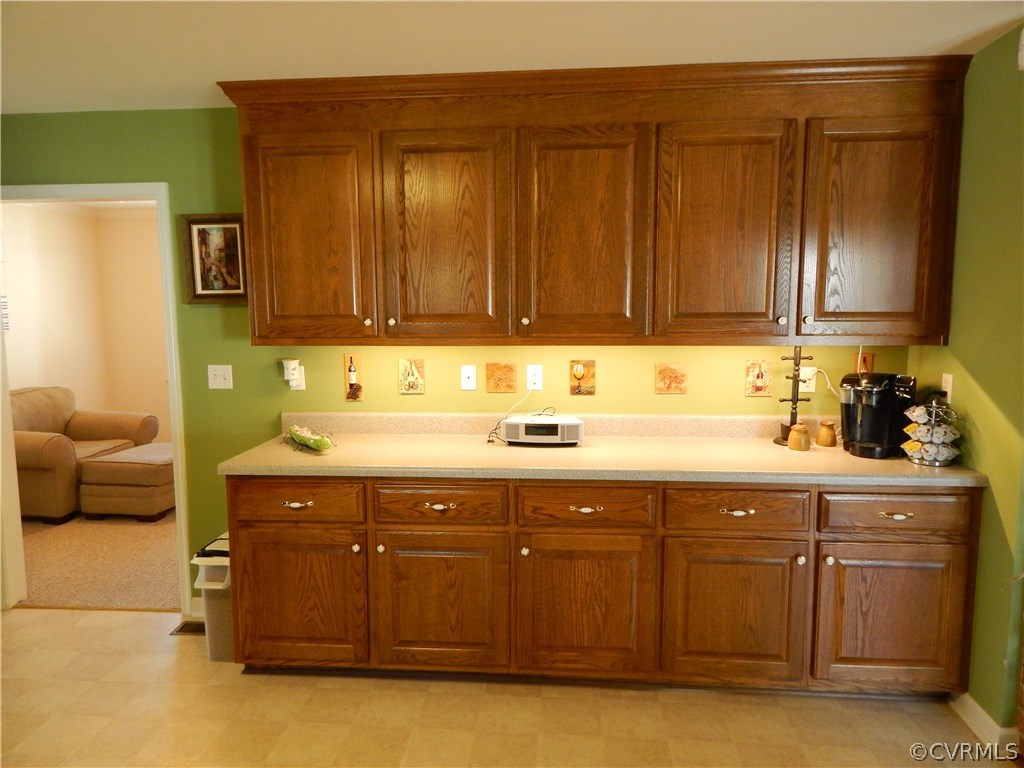 4613 Fairway Road Petersburg, VA 23803 - Photo 8 of 32 Gallery Image 8