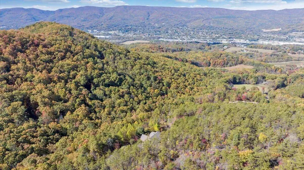 $464,900 | 3085 Creekside Drive, Salem, VA 24153