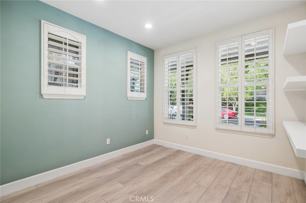 62 Logan Irvine, CA 92620 - Photo 18 of 41