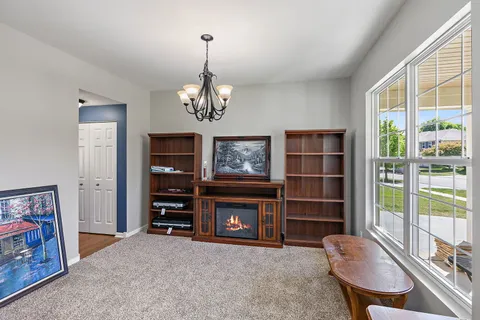 $550,000 | 6N495 Roosevelt Avenue, St. Charles, IL 60174